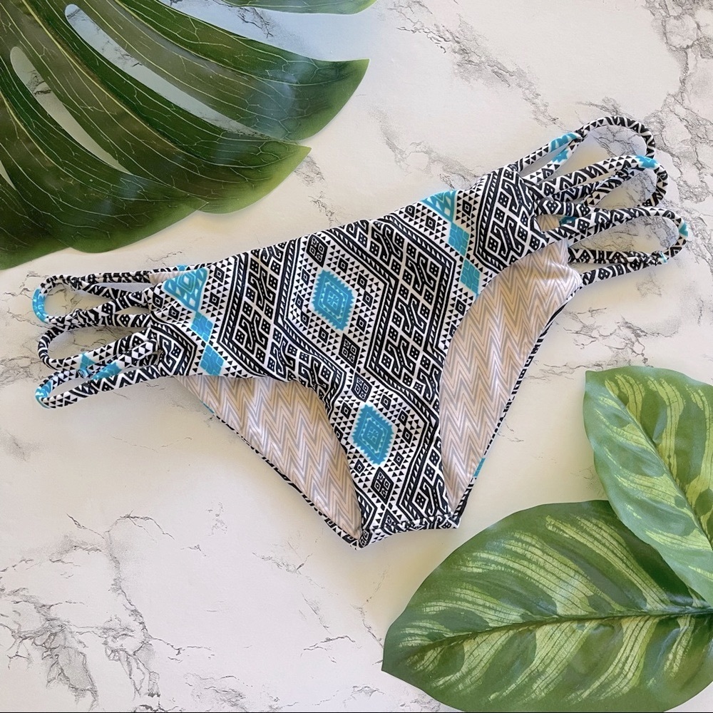 acacia swimwear LaRiviera Thai print size M